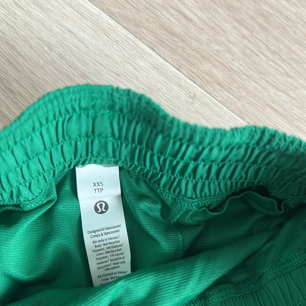 Lululemon Shake It Out High-Rise Running Short 2.5
